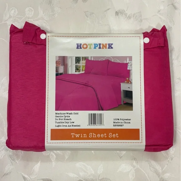 Twin Sheet Set Hot Pink - Picture 2 of 4
